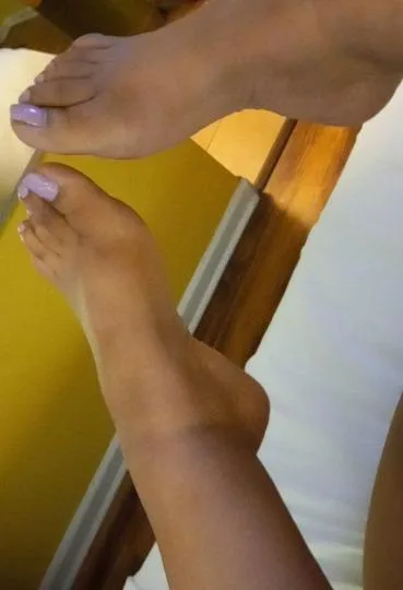 THICK TALL REDBONE BBW INCALL Available!! LET'S HOOK UP Serious inquiries only (TEXT ME) - Photo 3 | Escort in East