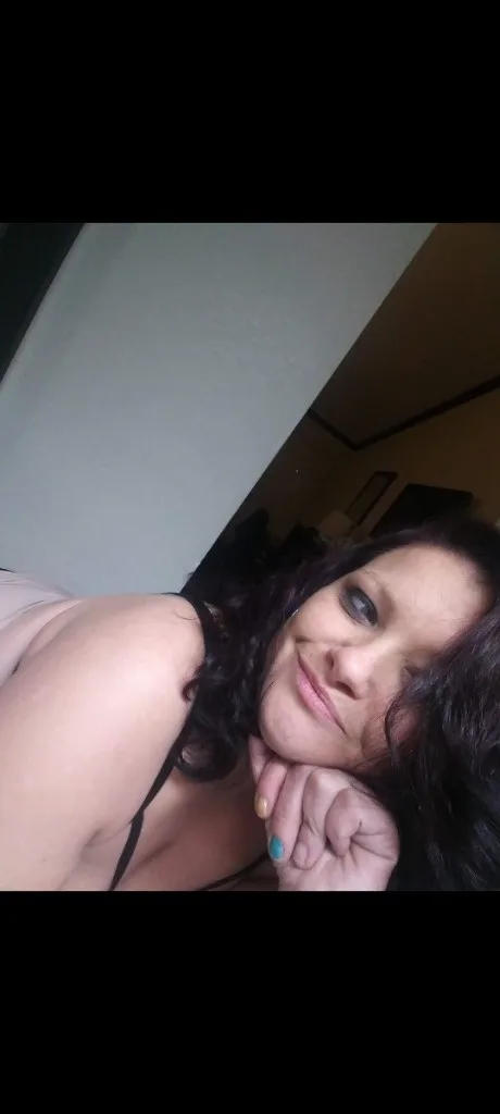 IN AND OUT CALLS AVAILABLE