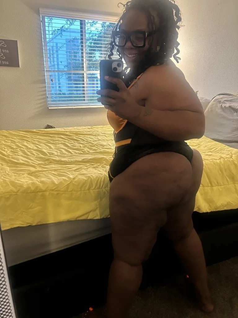 THROATZILLA HERE REVIEWS DNT LIE!!! NO DICKSCRIMINATION!! (IM MOBILE $15 DEPOSIT!!!! PLEASE READ BEFORE CONTACTING ME!!! BBW OPEN 24/7 VISITING YOUR CITY FOR A LIMITED TIME! - Photo 8 | Escort in ( OUTCALL ALL AREA’S $15 DEPOSIT UP FRONT