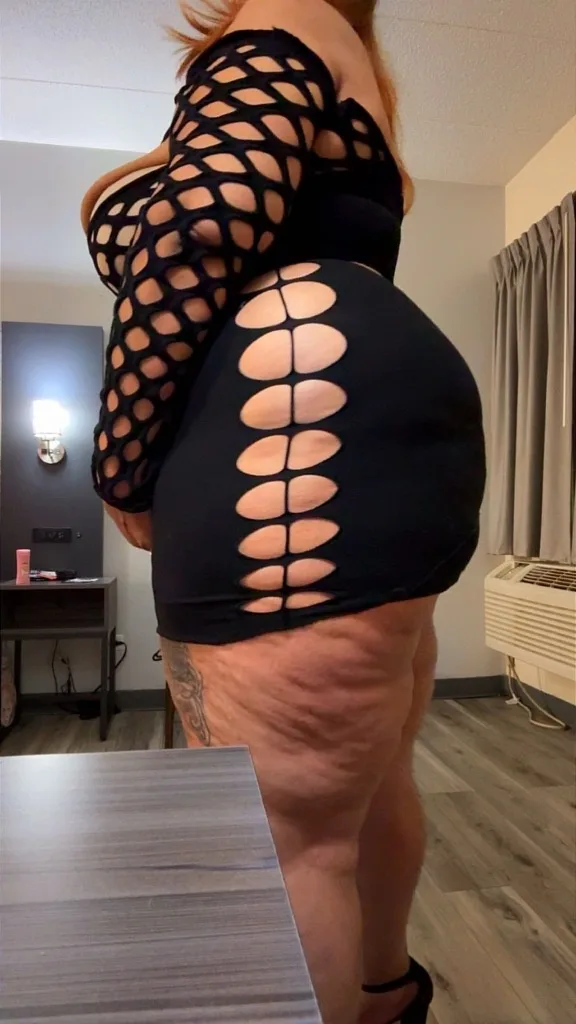 🛑 THE REAL REDBERRY 🎉PHAT BBW 🫦 DA real MS red berry Tatted