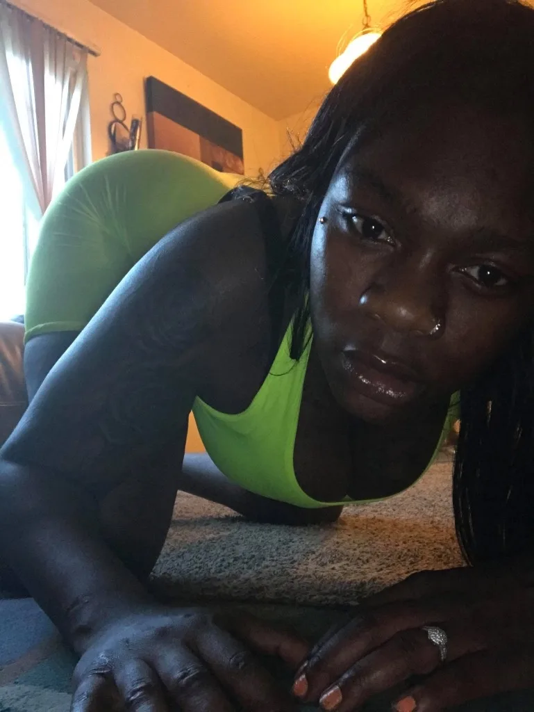 Airport romulus call for your layoversIncalls only⭐out calls deposit ready - Photo 3 | Escort in Davison livernois Taylor Romulus Dearborn Westland inkster
