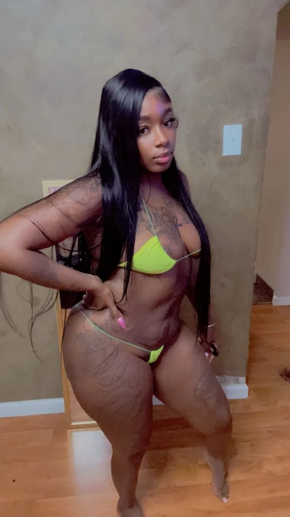 pretty chocolate & THICK!!! outcalls - Photo 6 | Escort in OUTCALLS AVAILABLE