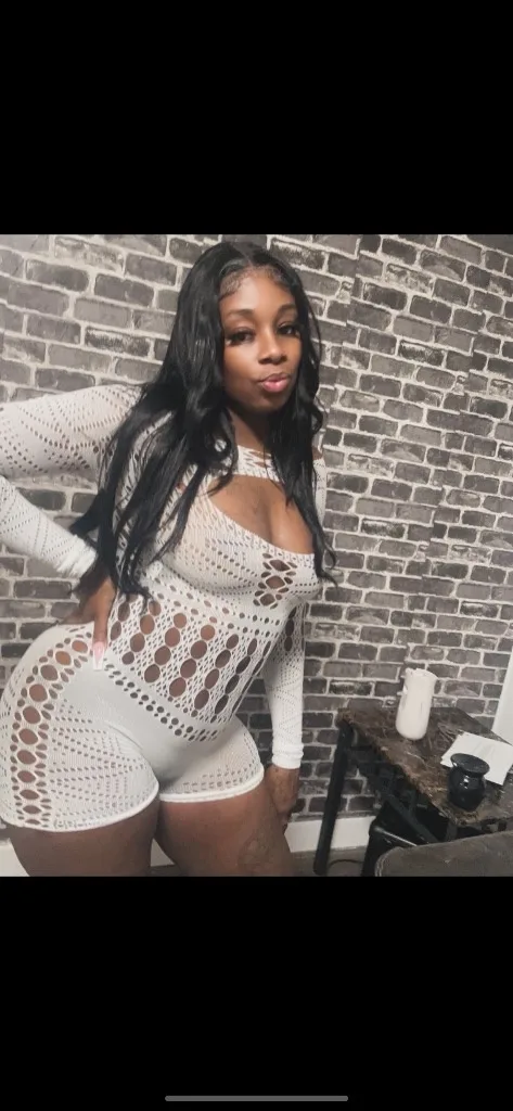 pretty chocolate & THICK!!! outcalls - Photo 11 | Escort in OUTCALLS AVAILABLE