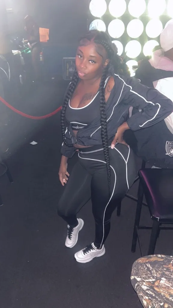pretty chocolate & THICK!!! outcalls - Photo 8 | Escort in OUTCALLS AVAILABLE