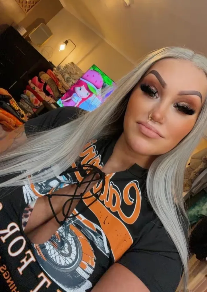 chubby women do it the best Back home i knowww yall missed me!! new pics!!! - Photo 11 | Escort in Dearborn by michigan avenue