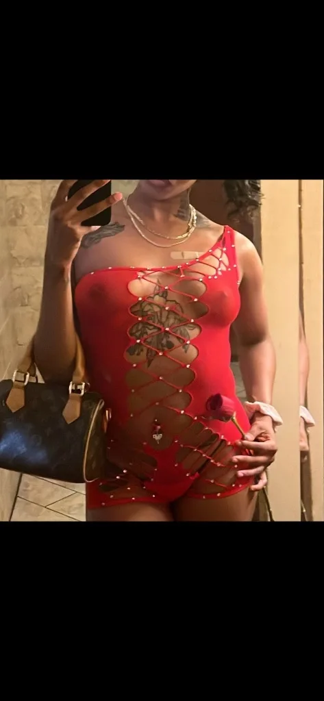 pretty and litty ask abt my outcall special - Photo 3 | Escort in Southfield