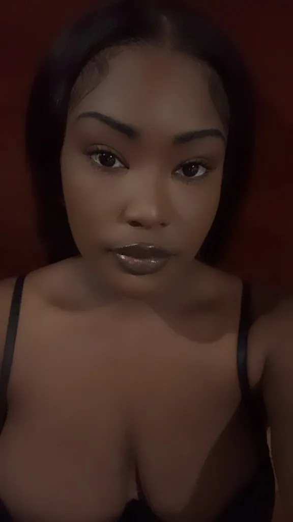 OUT CALLS 🤪| HOT N' READY 🥵 - Photo 3 | Escort in OUT CALLS 💋