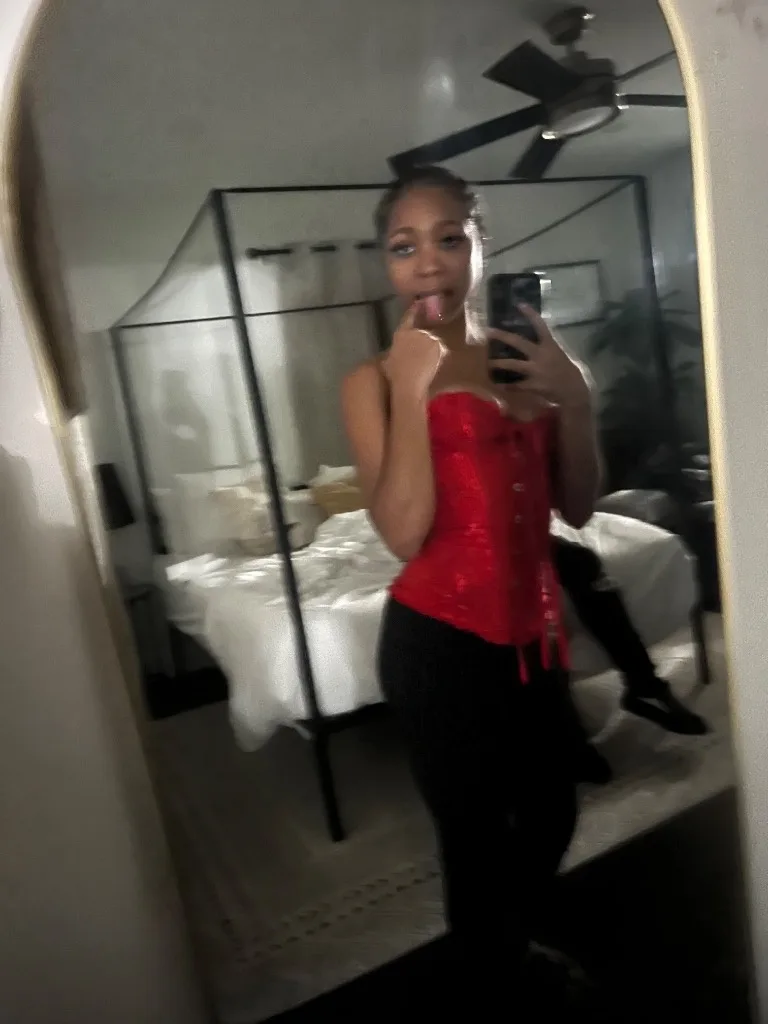 AVAILABLE 24/7 PLEASE READ OUTCALLS ONLY - Photo 3 | Escort in Detroit