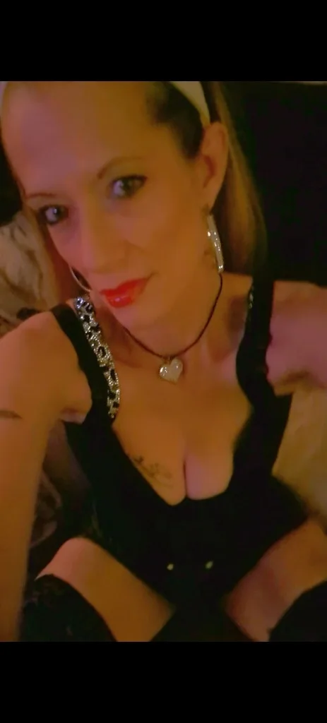 Sinfully Succulent Sessions....w/Lusciously Lusty Lacey - Photo 3 | Escort in Wayne & Oakland Counties