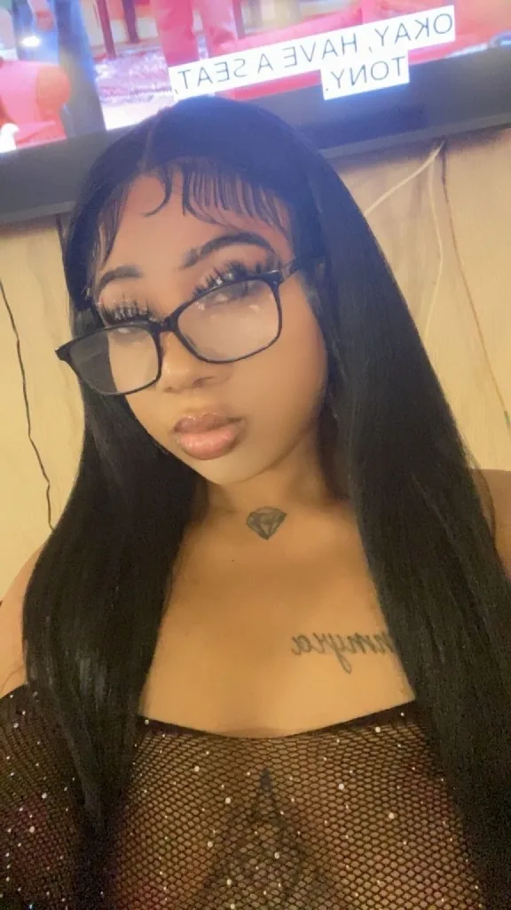 YOUR FAVORITE DICK PLEASER N CARDATES ONLY BABY - Photo 4 | Escort in 7 mile n 75