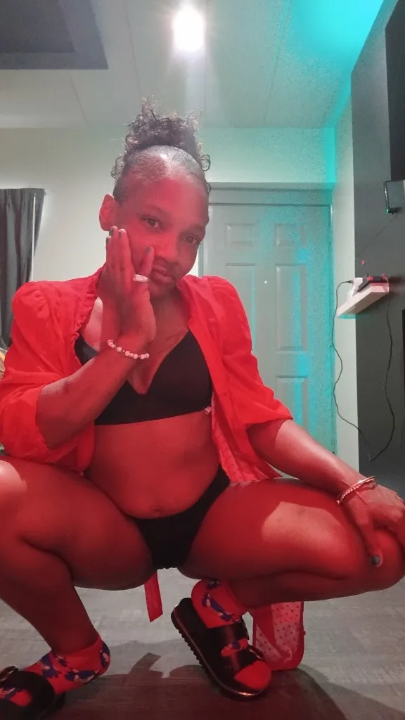 IM SO ACTIVE I CAN TURN YOU ON!!! - Photo 4 | Escort in Quality Inn hotel southfield Destination