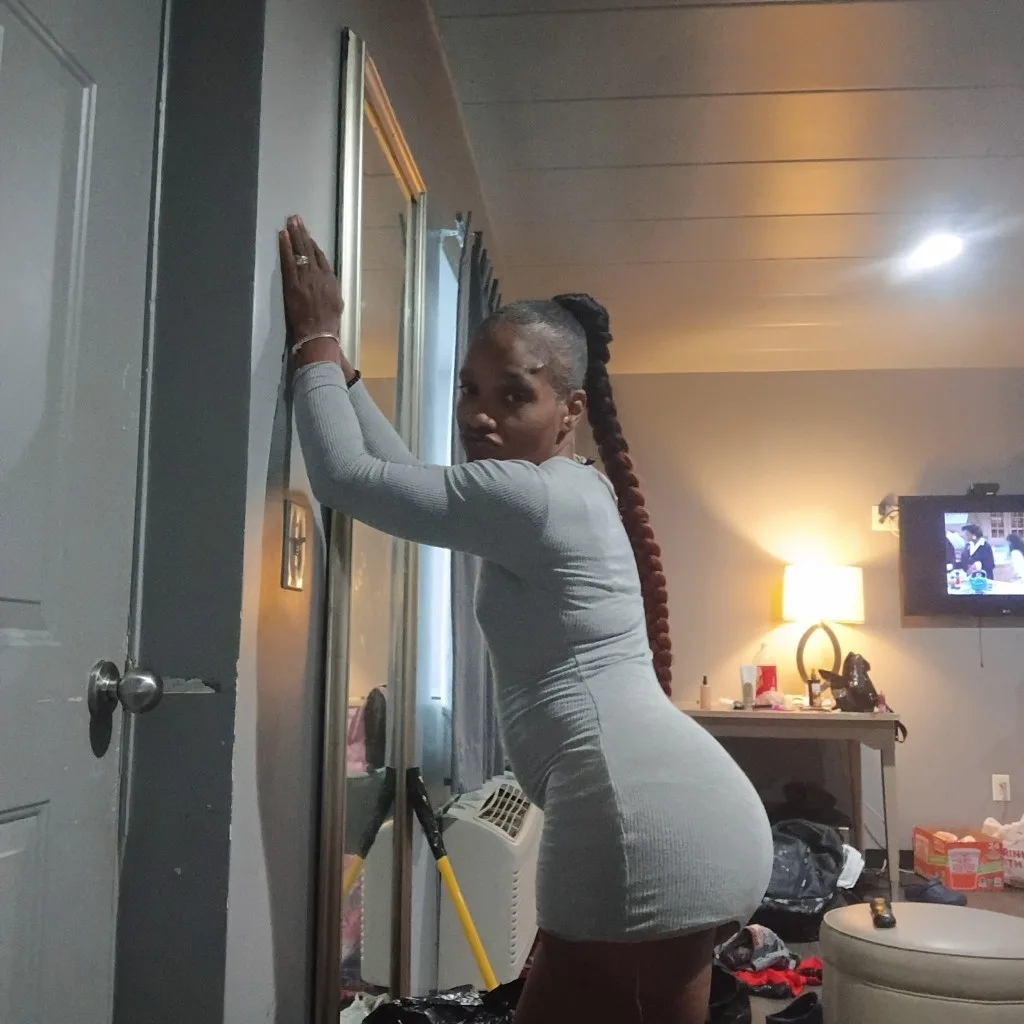 IM SO ACTIVE I CAN TURN YOU ON!!! - Photo 6 | Escort in Quality Inn hotel southfield Destination