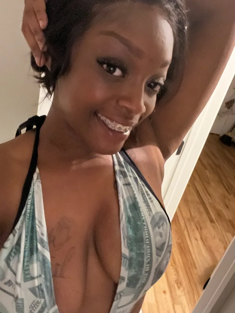 incalls / OutCalls SPECIALS!!!!!!! (CASH only ) i don' t accept cash app or zell (Please Be Payment Ready) Serious Inquires Only !!!! No Law Enforcement !!!!!!! - Photo 2 | Escort in TELEGRAPH