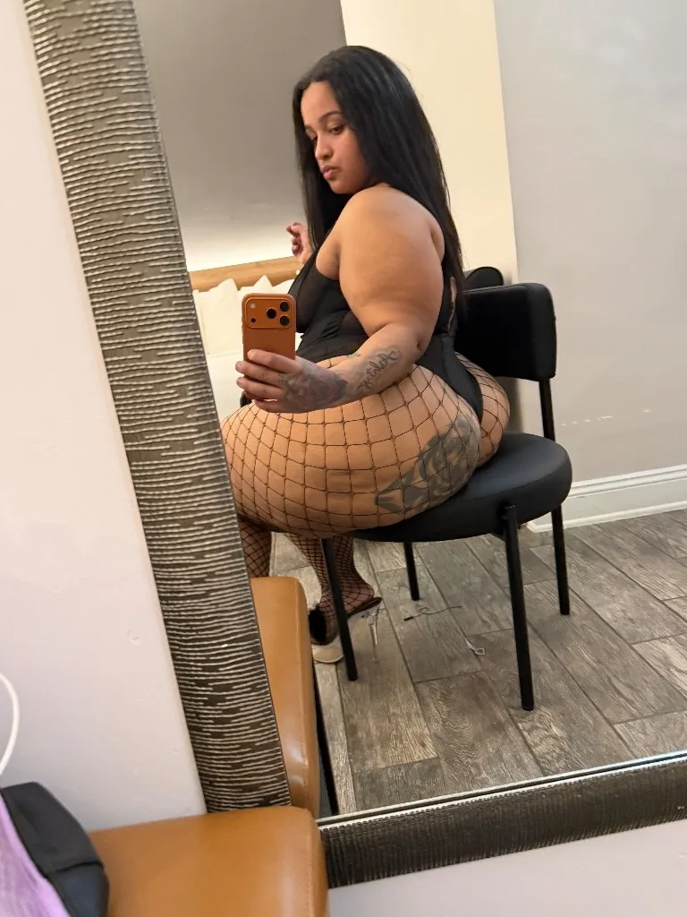 Outcalls Or Carplay downtown Detroit - Photo 2 | Escort in Downtown