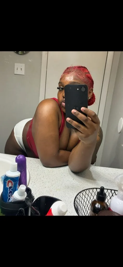 𝐿𝐸𝑇 𝑀𝐸 𝐵𝐸 𝑌𝑂𝑈𝑅 𝑇𝐻𝐼𝐶𝐾 𝐶𝐻𝑂𝐶𝑂𝐿𝐴𝑇𝐸 𝐹𝐴𝑁𝑇𝐴𝑆𝑌 🩷 $60 QV INCALL - Photo 6 | Escort in Incall Collage St