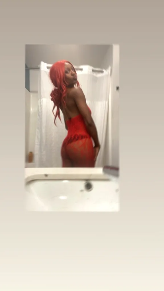 let have fun come see your favorite chocolate - Photo 3 | Escort in North