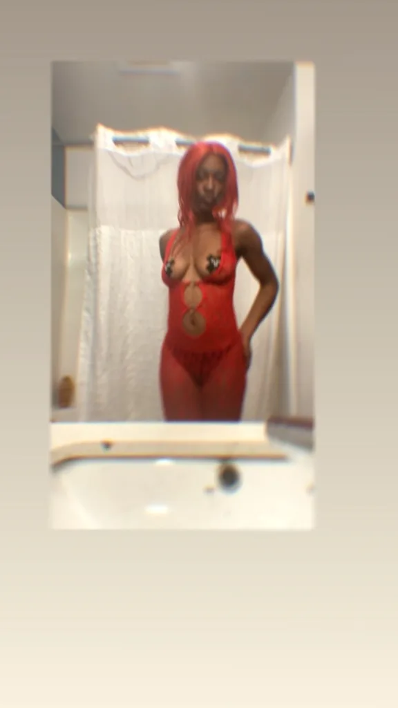 let have fun come see your favorite chocolate - Photo 2 | Escort in North