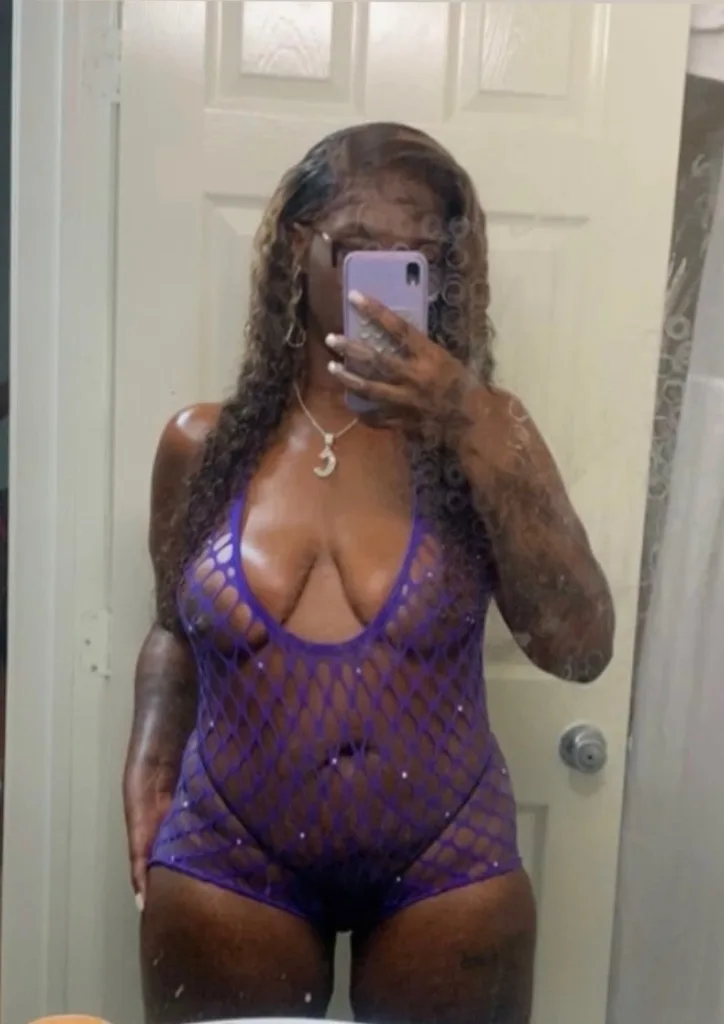 I am available nowexotic, juicy, tight, wet 24/7 - Photo 2 | Escort in IH35