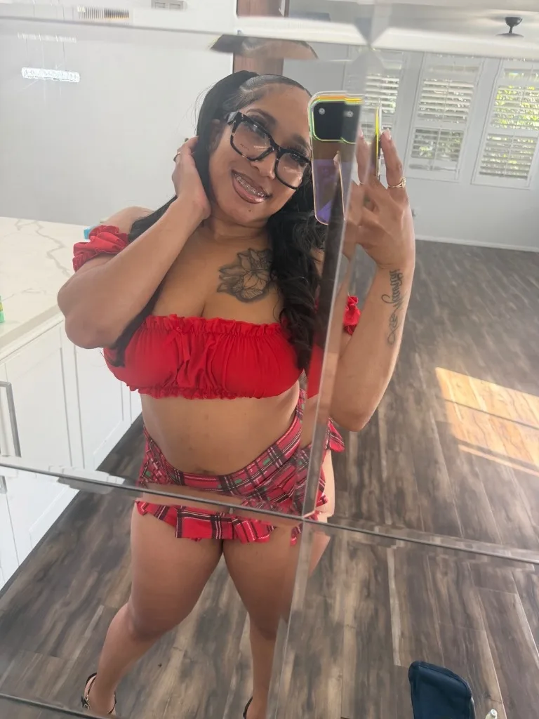 ℬ𝓁𝒶𝓈𝒾𝒶𝓃 𝒢ℴ𝒹𝒹ℯ𝓈 𝒟ℴ𝓁𝓁🥰 in Town Now - Photo 5 | Escort in Airport Incall