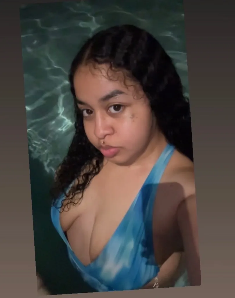 Big Booty Lightskin Blaxican - Photo 2 | Escort in SE LOOP 410 & ROOSEVELT AVE S