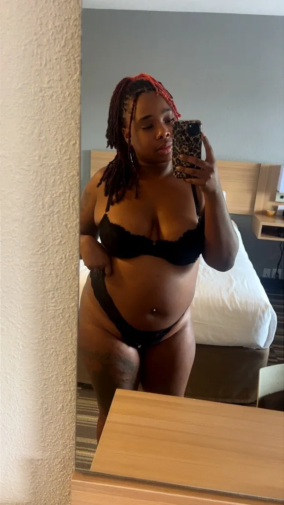 **INCALL ONLY ** CUM LET'S HAVE SOME FUN BABY - Photo 5 | Escort in By Airport