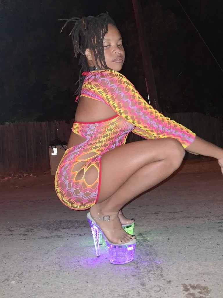 CarDates And InCalls Only - Photo 1 | Escort in 310