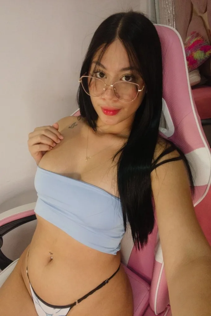 yeni - Photo 2 | Escort in Leswiville