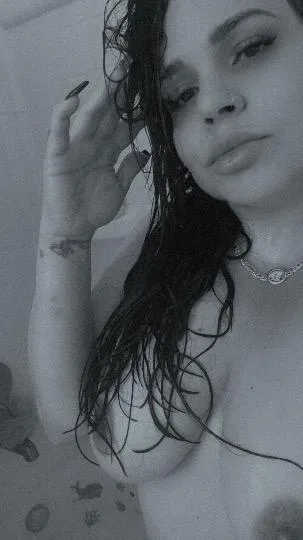 linda sexy cubanita - Photo 2 | Escort in Odessa