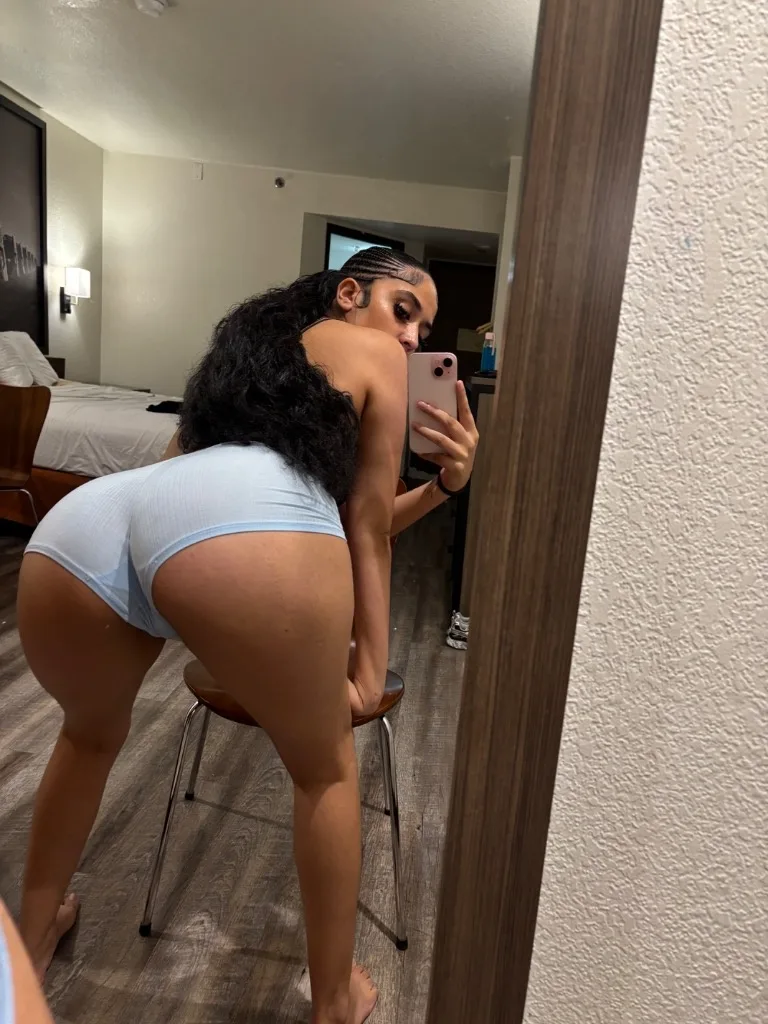 THICK PRETTY LATINA👸🏻| Available Now Incalls🏡, Outcalls🚗✅ FtShows🤳🏼Best Content Sell , Available 24/7✅📞