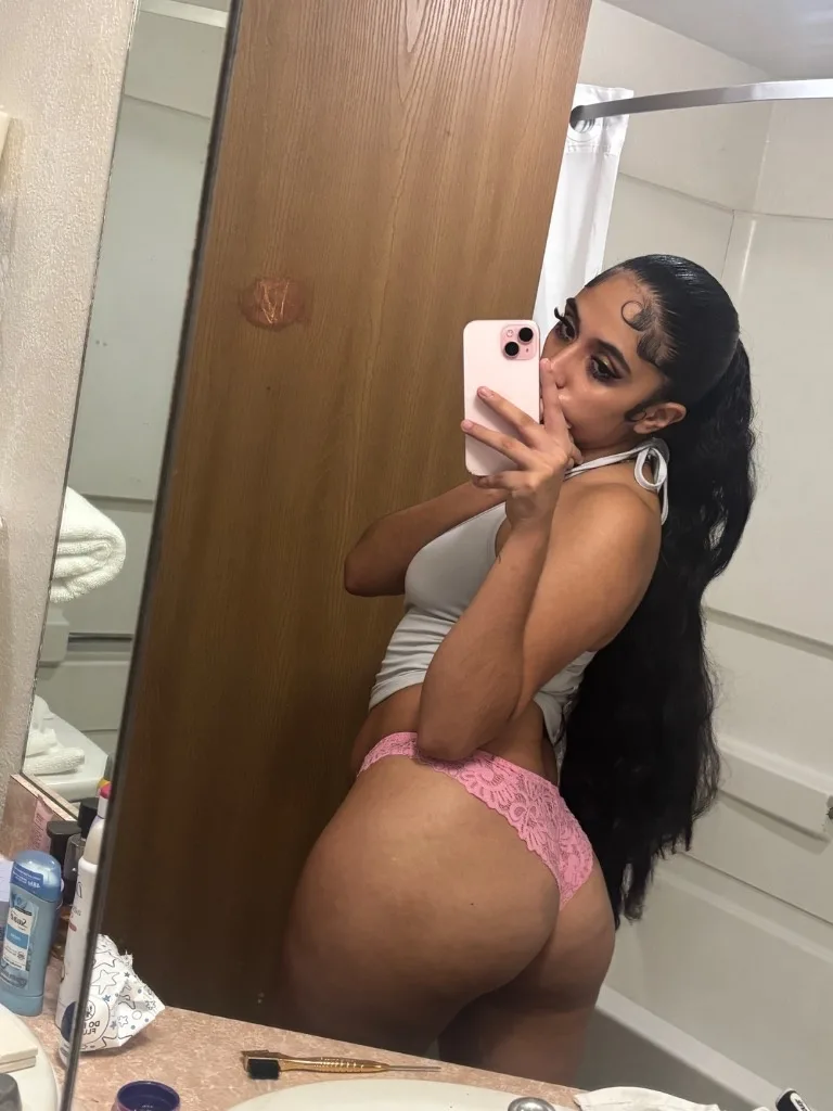 THICK PRETTY LATINA| Available Now Incalls, Outcalls FtShows🤳Best Content Sell , Available 24/7 - Photo 2 | Escort in Irving airport & surrounding areas