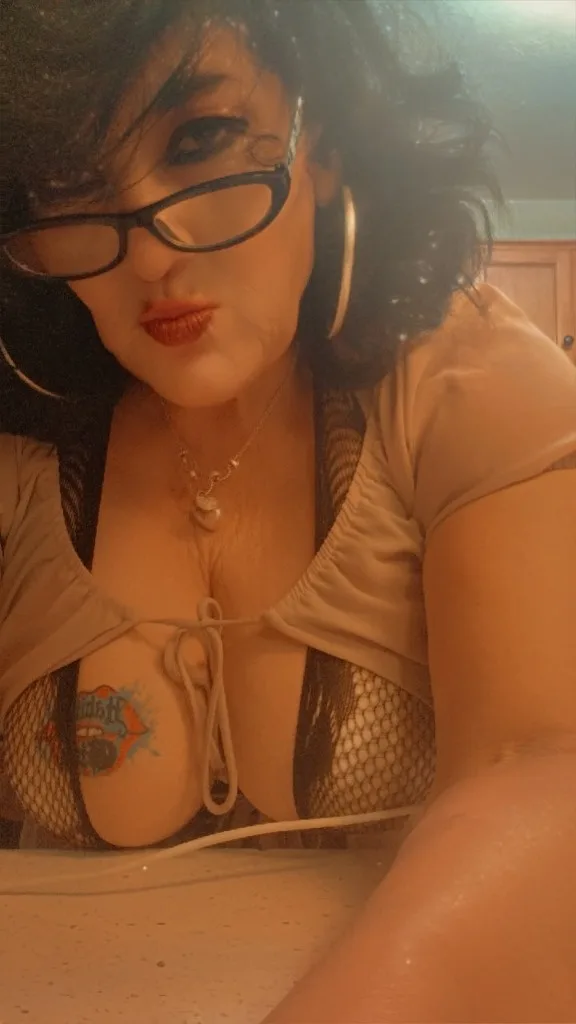 PLEASE I can be a GOOD GIRL,Daddy🫦 - Photo 5 | Escort in LOCATED near Bassett