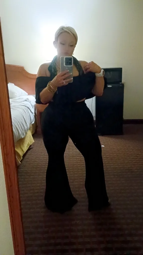 pint size pixie 🧚 - Photo 2 | Escort in near trimmer