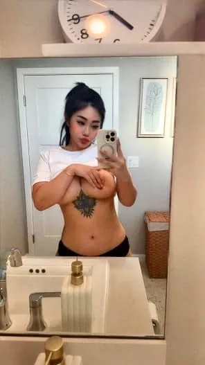 ❤ Hot 🔥Young 🔥❤ A sweet cruvy Asian