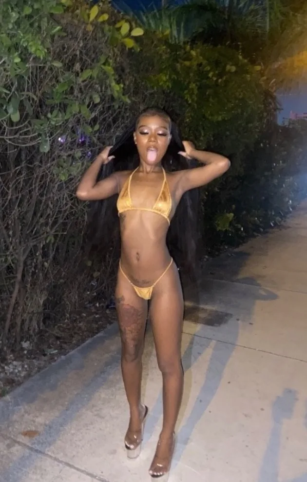 AVAILABLE NOW - Photo 3 | Escort in Houston