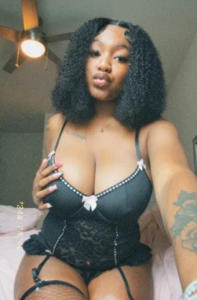 pretty kitty - Photo 4 | Escort in Houston