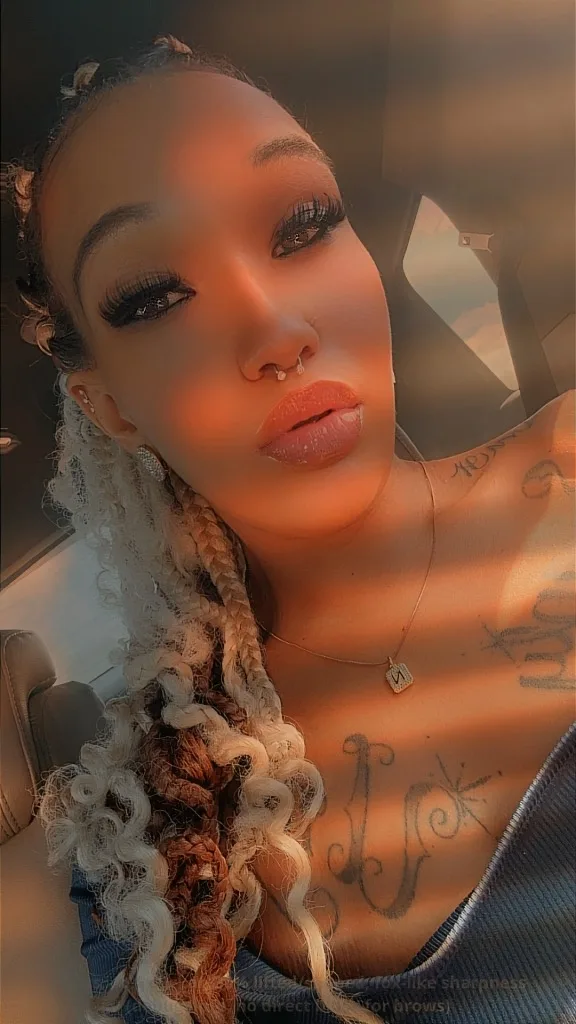 HOUSTON TX NEW INTOWN && AVALIBLE 24/7Independent sucking queen Looking for someone regularly for in/outcall or car dates. - 26 - Photo 3 | Escort in Houston && Surrounding Areas