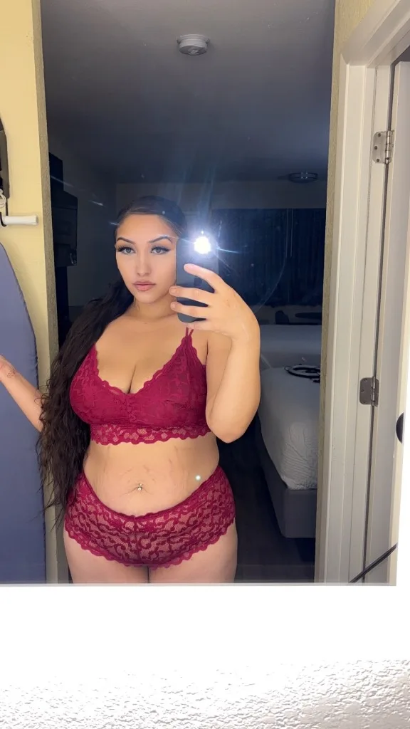 Reallyyyyy thick latina 🥵 with a pretty pussy ⭐ Its always my pleasure 🥰 - Photo 7 | Escort in Outcalls & Incall Waco Tonight