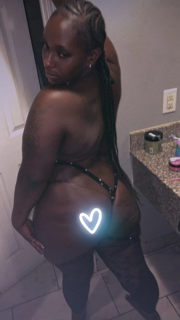 $80 QV specials UNTIL 6AM Available for hookup🥰Satisfied Guaranteed Full Service I don't speak Spanish Incall / Outcall /CarFun -24/7 - Photo 3 | Escort in Buda
