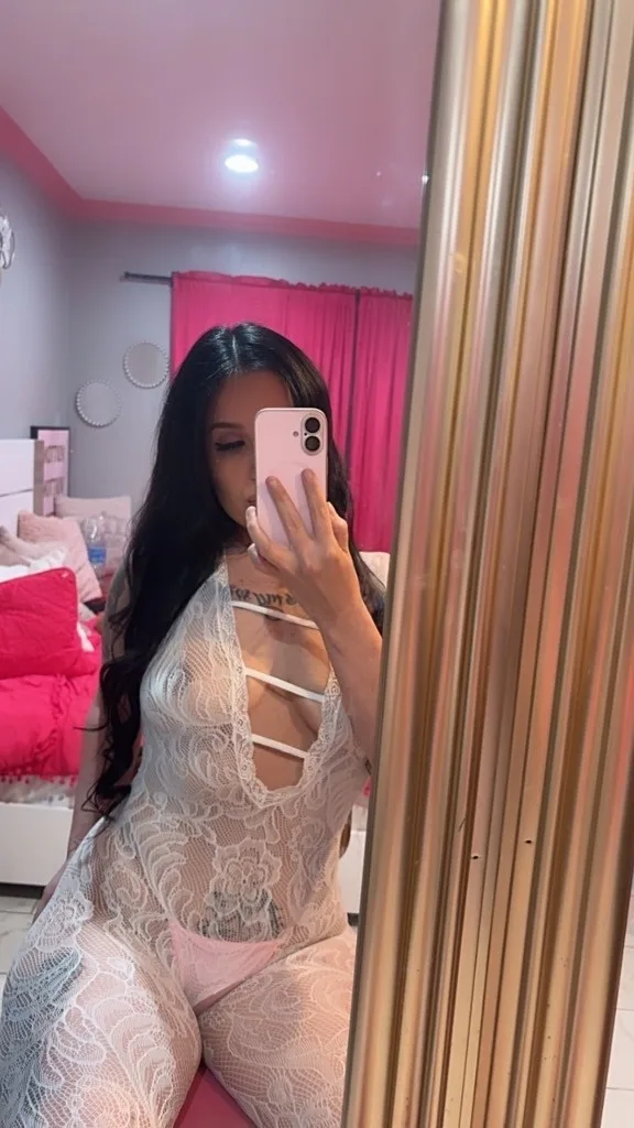 Sexy Horny Independent Girl Incall Outcall Car Fun 🥂100% Real And Sell my Content Available 24/7 26 - Photo 3 | Escort in Laredo