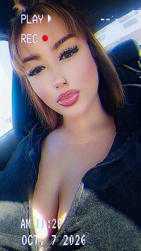 I Can Show You Better Than I Can Tell You Daddy - Photo 4 | Escort in 410