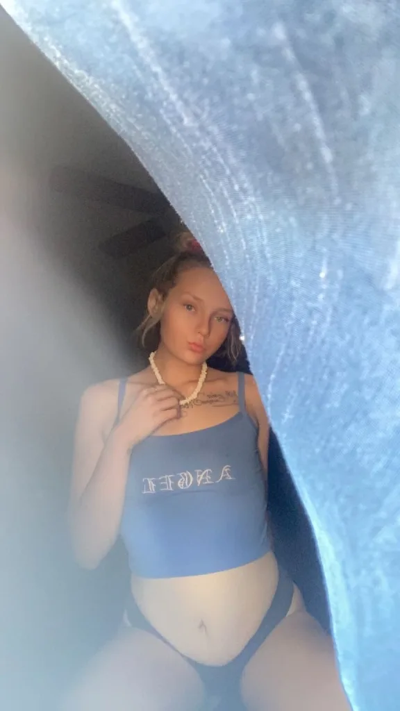 sexy lil white girl - Photo 3 | Escort in Southwest fort worth (by Hulen)