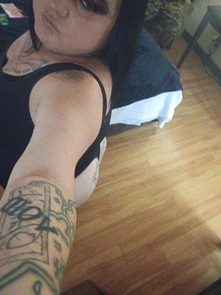 🫦Fat Ass Wet Pussy Deep Throat 🫦 - Photo 8 | Escort in College