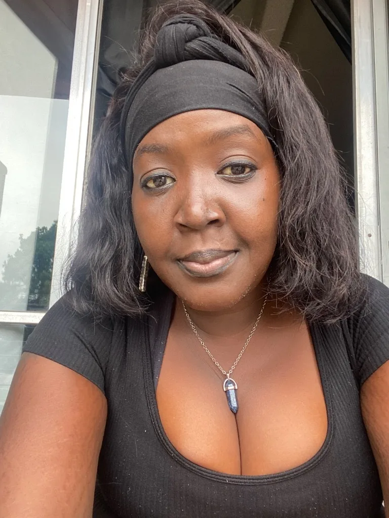 Gorgeous older female, who aim to please, and earn her stripes her name is comforter I am she! - Photo 10 | Escort in Richardson