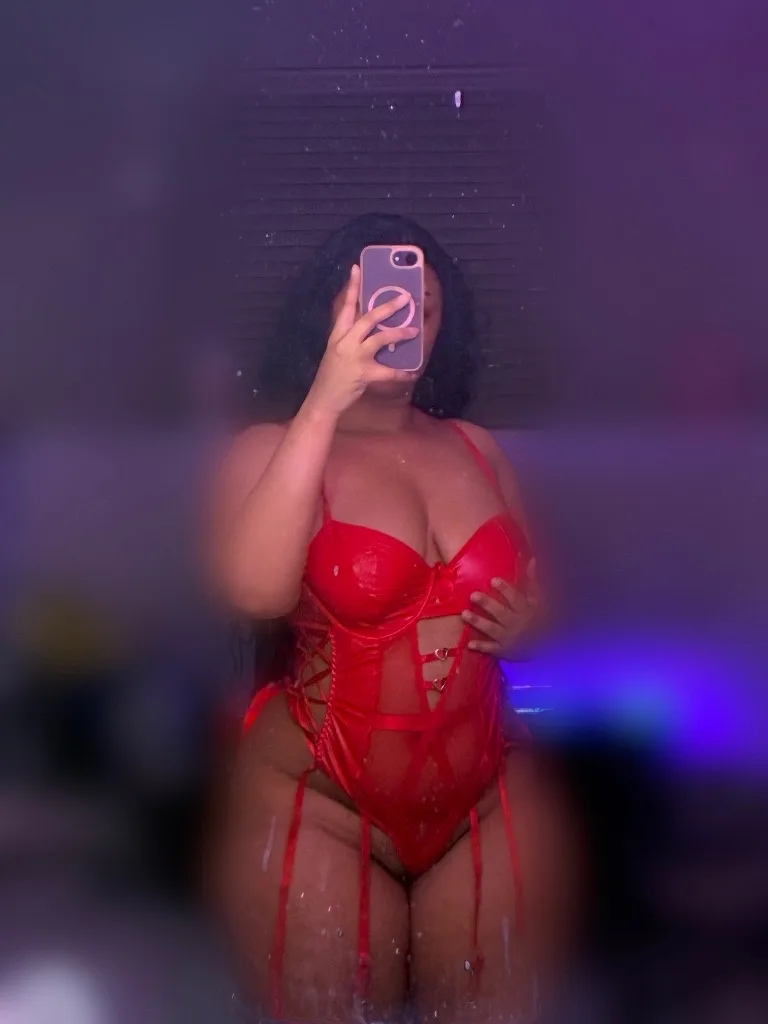 RAINY SPECIALS (IG:cookieafterhrzz) - Photo 4 | Escort in Houston