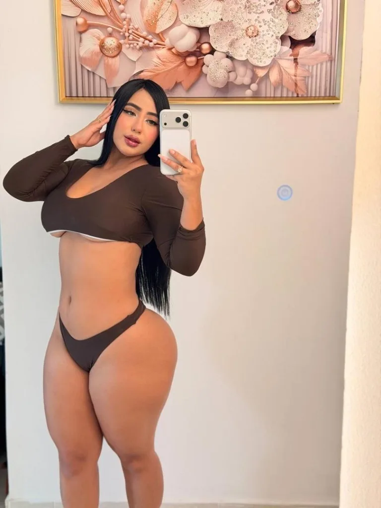 ardiente latina y rica - Photo 4 | Escort in Norte