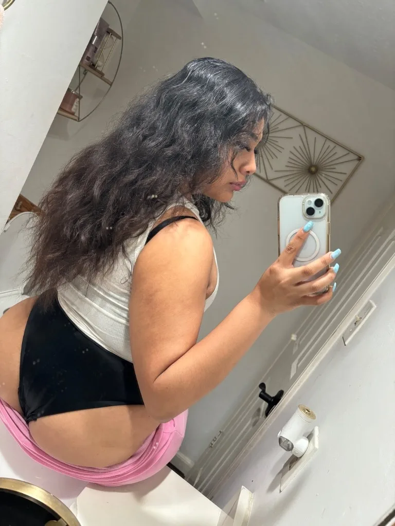 Humble (Incalls an Outcalls ) - Photo 2 | Escort in IAH