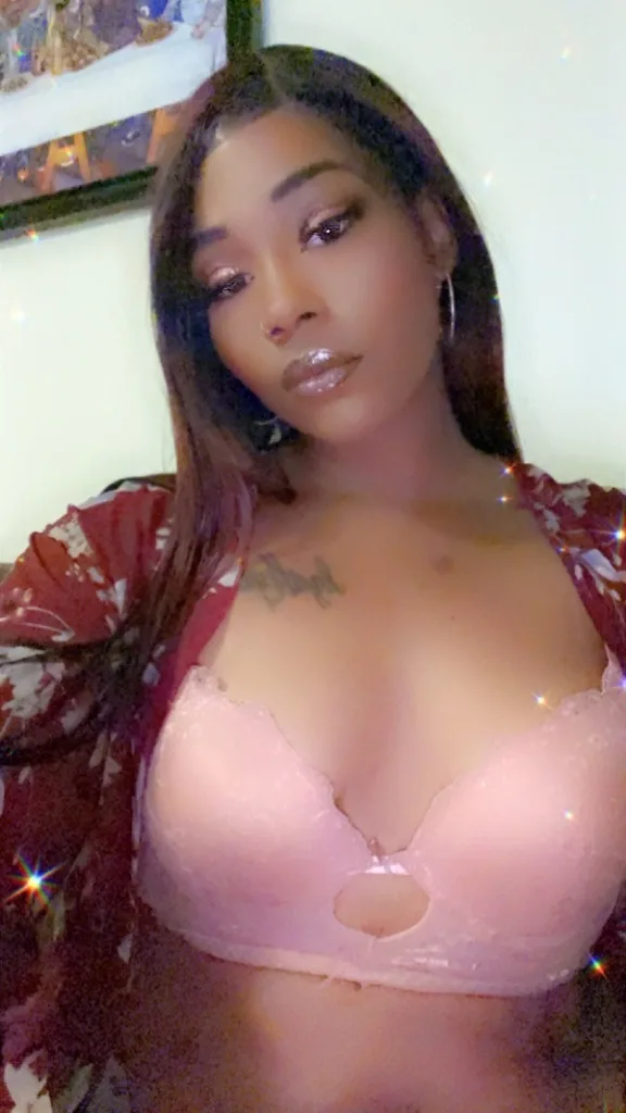 $200 hr special TALL️ PRETTY 🇬🇫CREOLE BEAUTY NEW IN TOWN 🥵BEST CHOCOLATE PUSSY🤭// PRIVATE & DISCRET ️ SWEETNESS I Am Available NowIncallsOutcallsCar Available 2 - Photo 5 | Escort in ( INCALL & OUTCALL ALL HOUSTON & WESTWOOD SURROUNDING AREAS