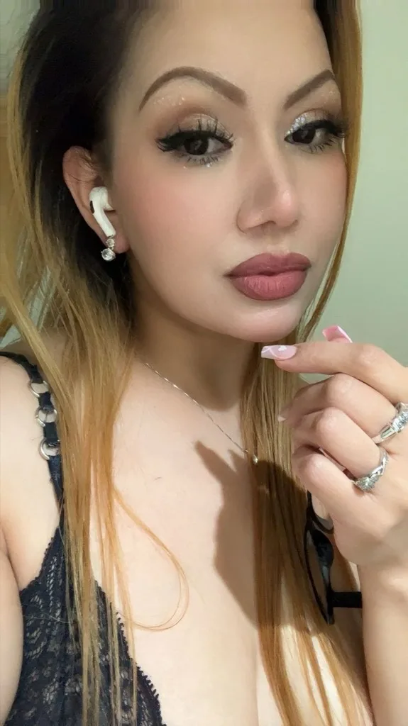 latina - Photo 3 | Escort in Dallas