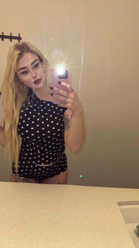 Cum & play with me - Photo 1 | Escort in Beaumont