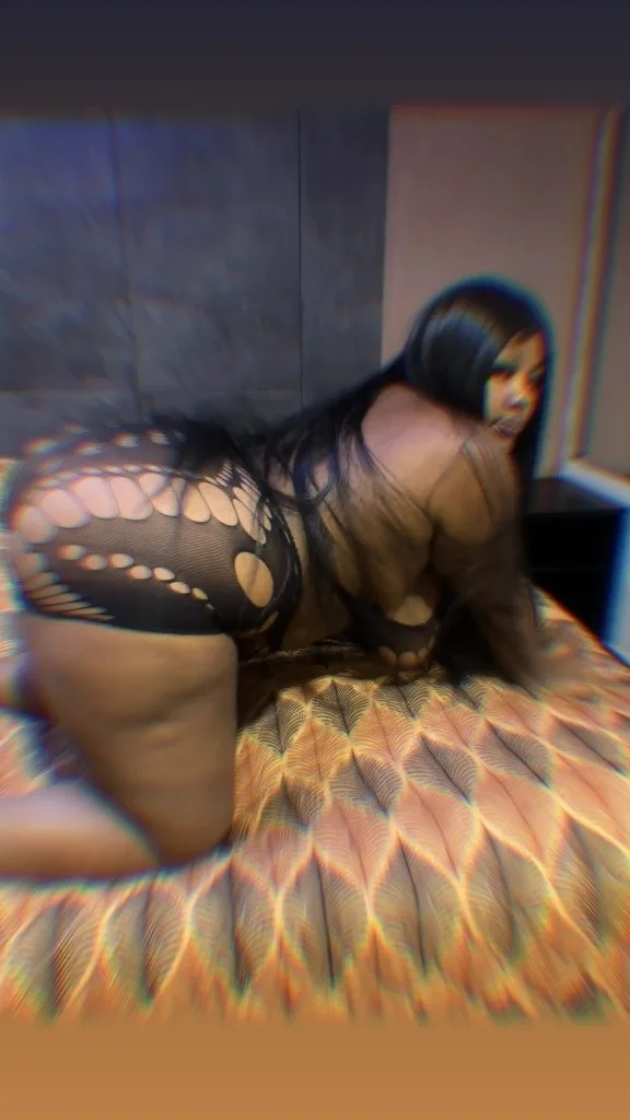 60$ qv BIG Bty come play with a...with a WET WET..KITTYFREAKcurvy andSEXY - Photo 2 | Escort in Southwest fwy 59